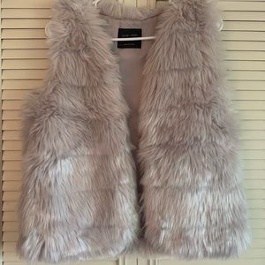 Beautiful faux fur vest! Never worn!